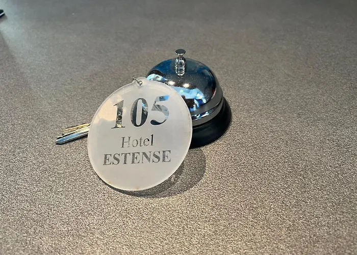 فندق Estense ريميني